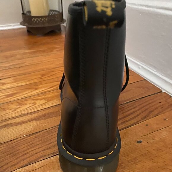 Dr. Martins Air Waves - Picture 12 of 14